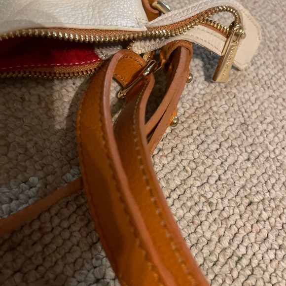 Valentina Red Genuine Leather Purse - Picture 9 of 11